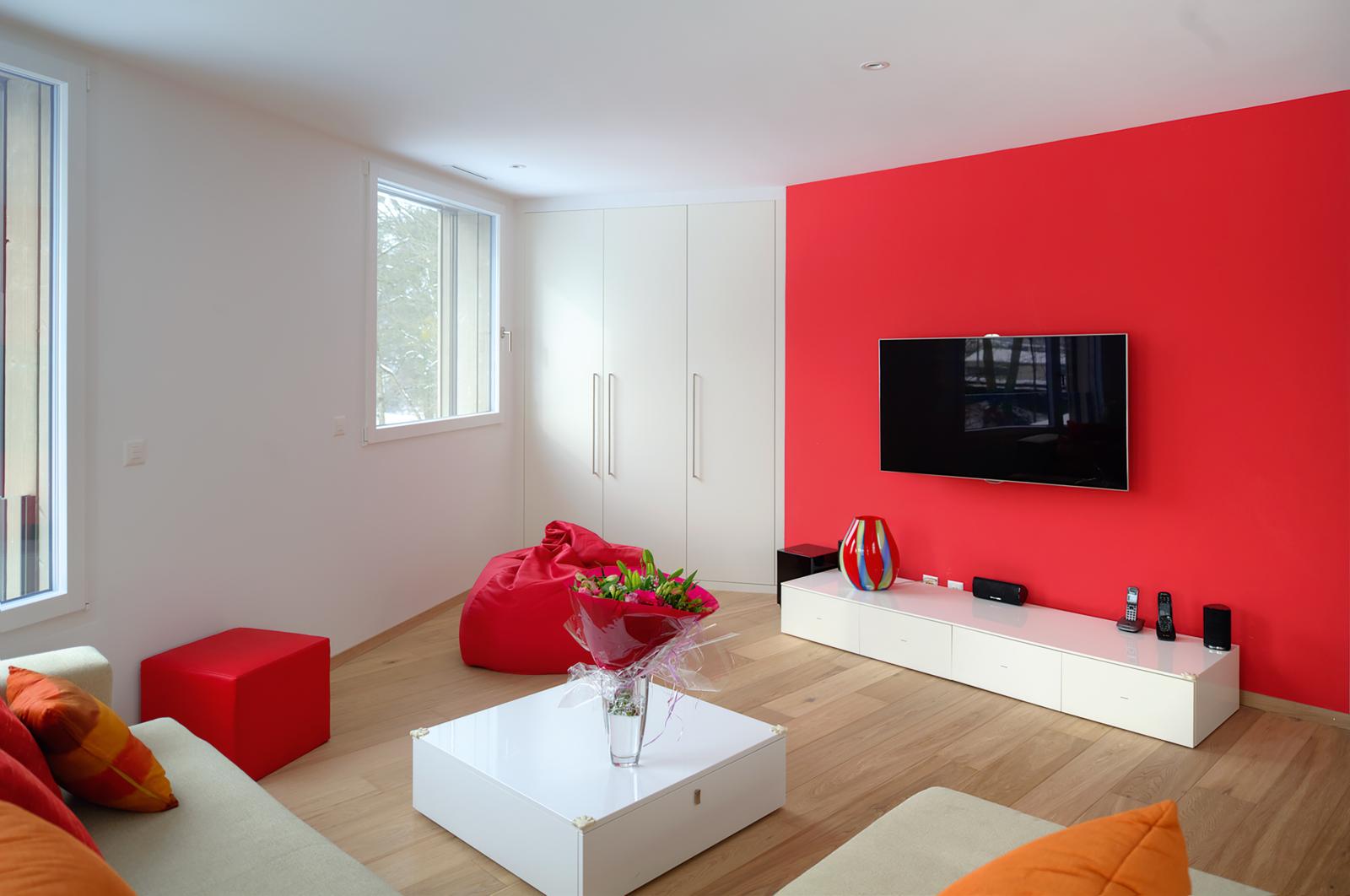 P2cJo_2300_lola-pont_rouge_c_nathalie_racheter_2300_-interieur13.jpg
