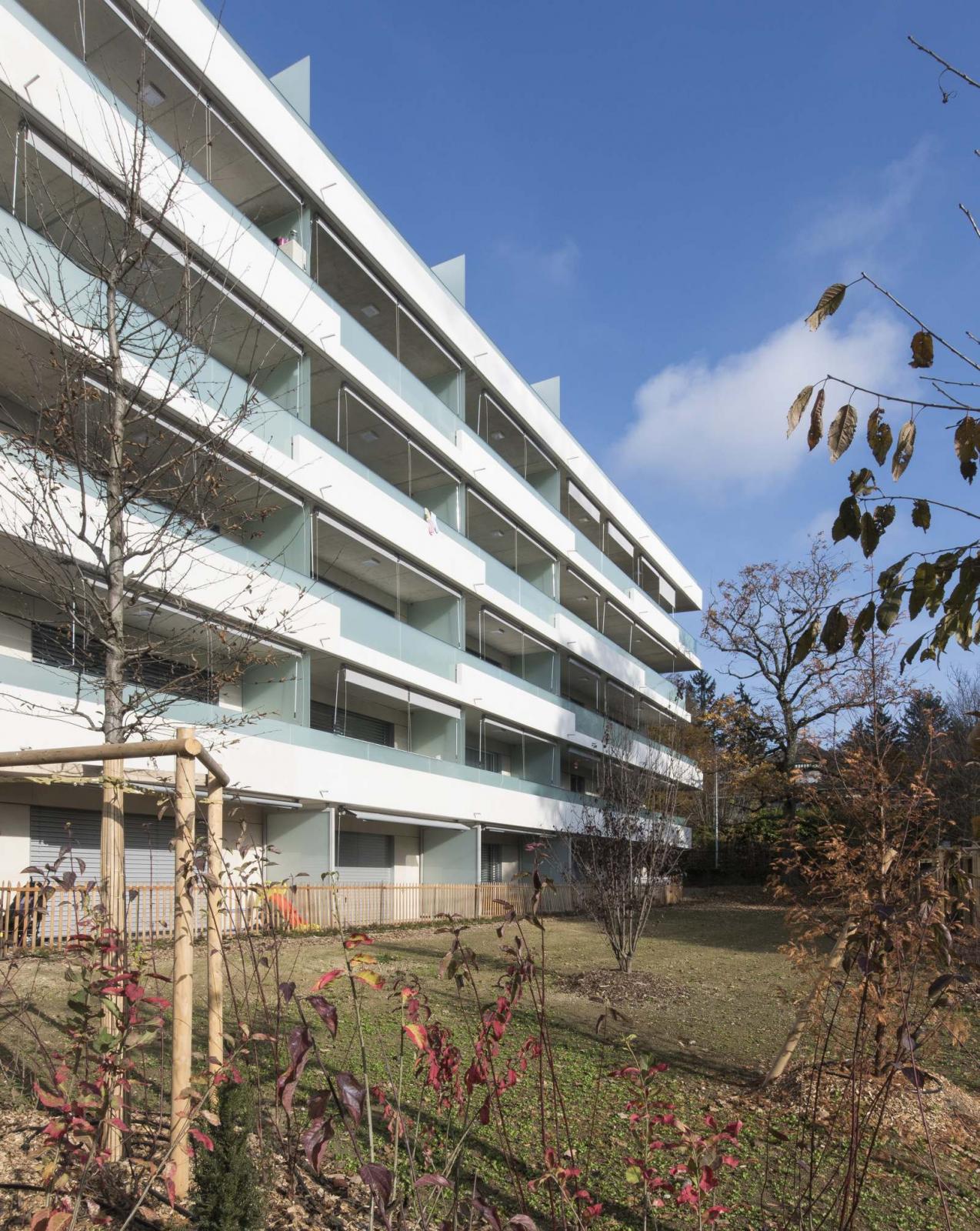 p9HaT_3168_joli-mont_helene_maria_hmp_ac_joli-mont_93.jpg