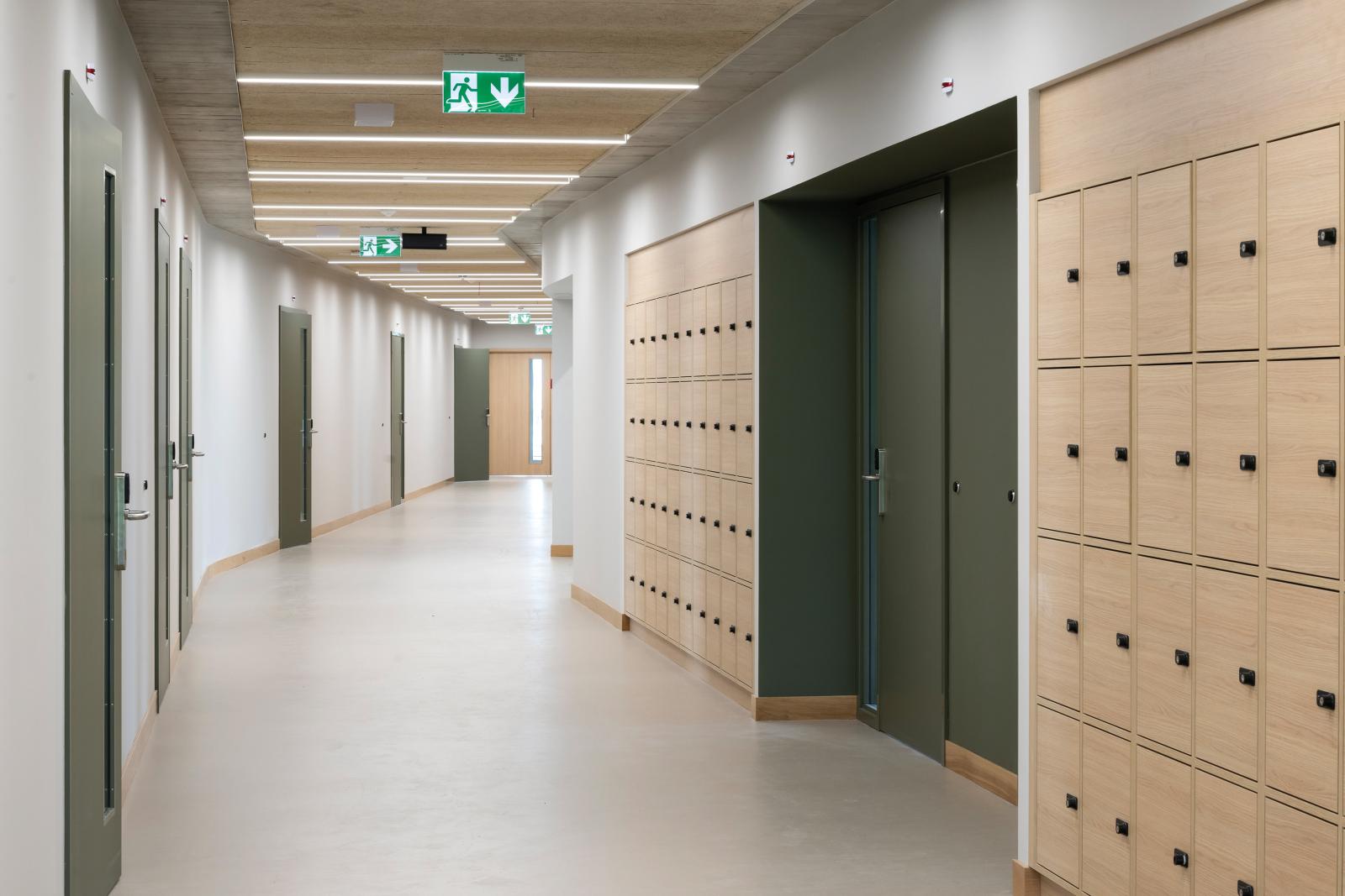 YG4Es_3440_ecole_moser_c_helene_maria_hmp_2101.jpg